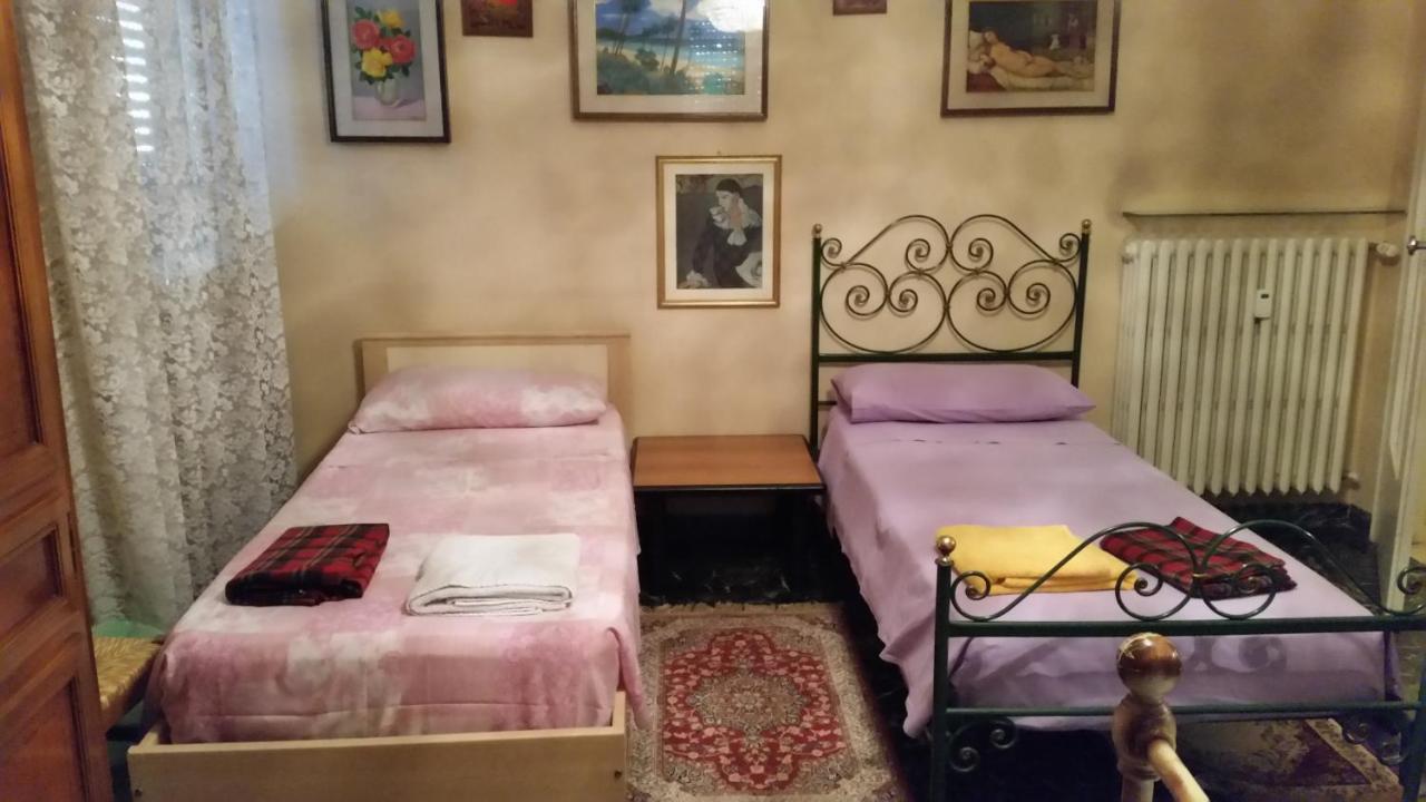 Casa Gramsci Bed & Breakfast Modena Exterior photo