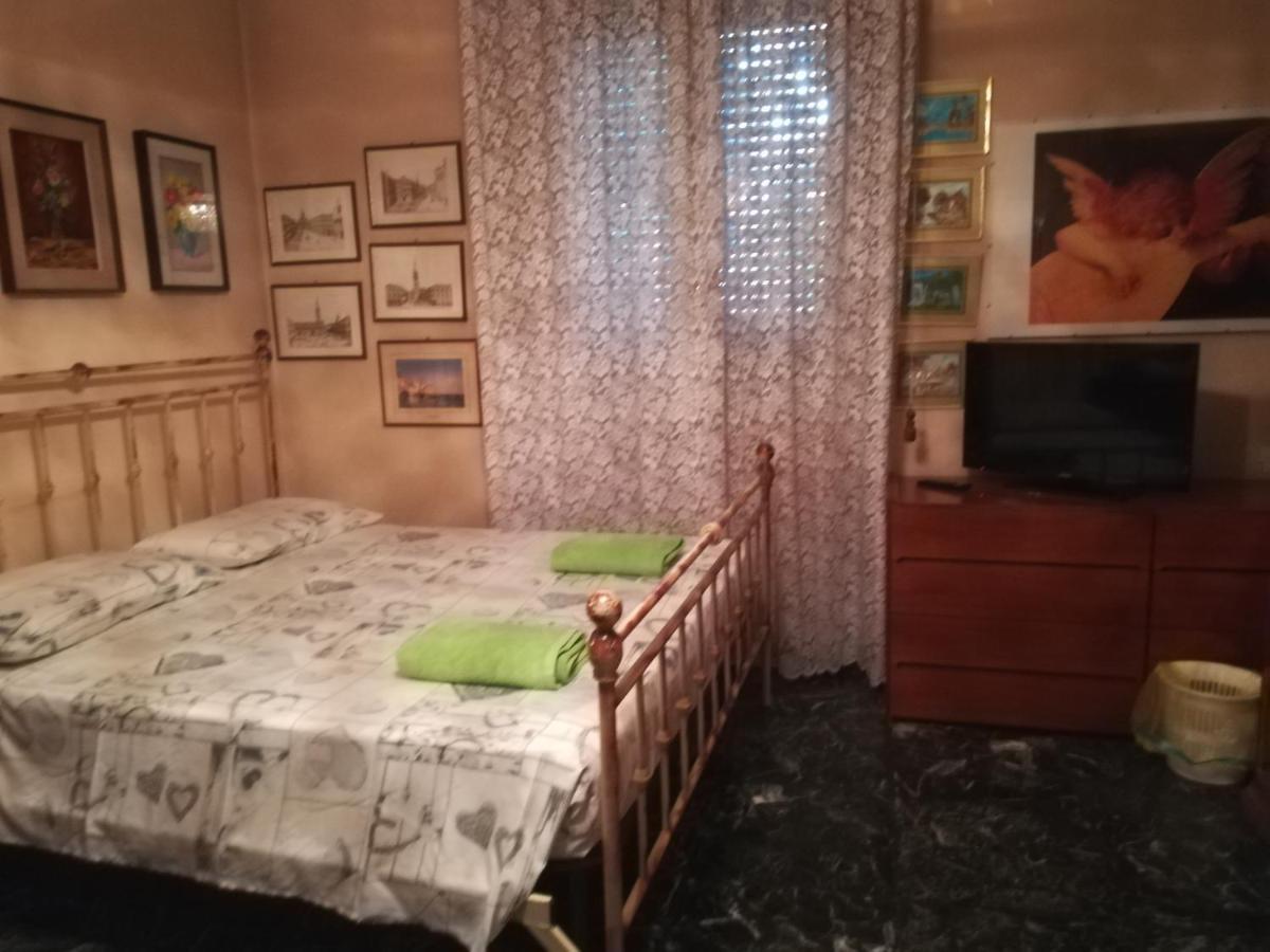 Casa Gramsci Bed & Breakfast Modena Exterior photo
