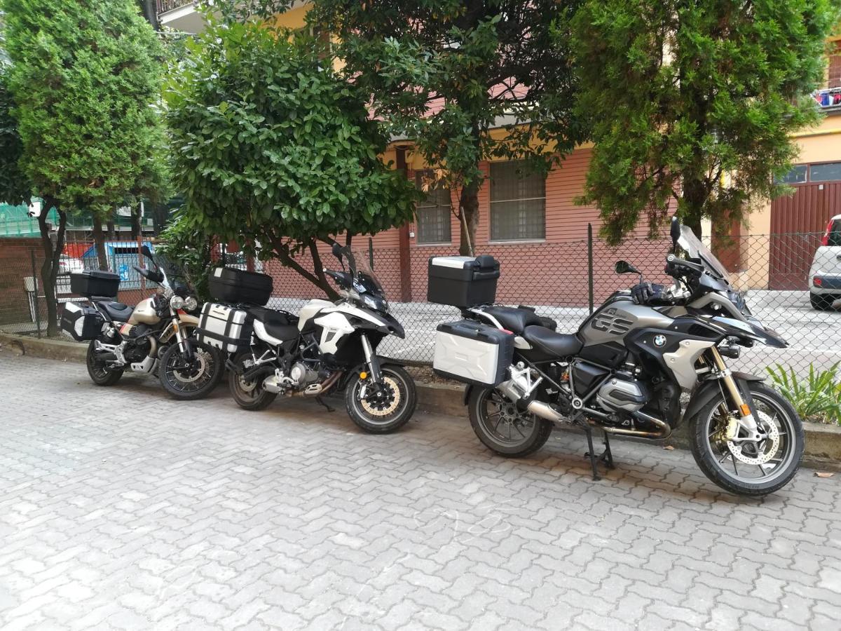 Casa Gramsci Bed & Breakfast Modena Exterior photo