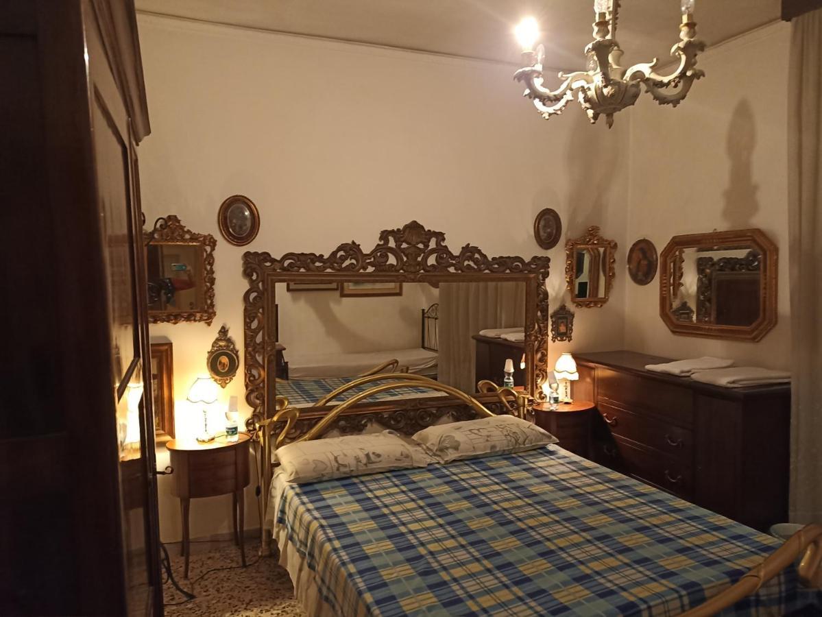 Casa Gramsci Bed & Breakfast Modena Exterior photo